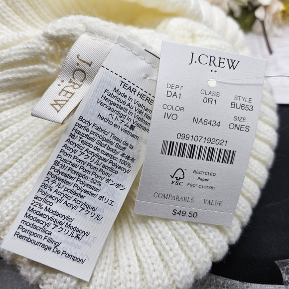 J. Crew nwt cream cable knit tan black pom pom beanie hat will keep you warm and - Picture 4 of 5